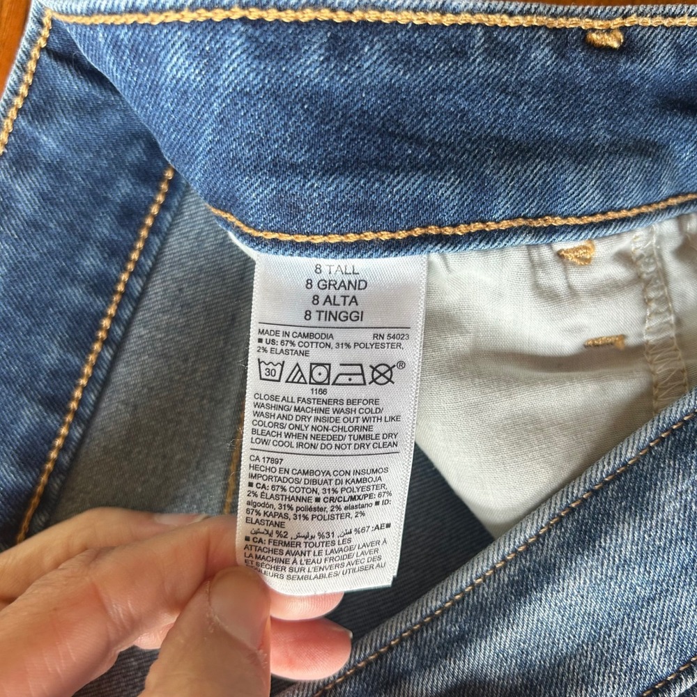 Old Navy HR Slim Straight Denim Distressed Jeans 8 Tall - Picture 5 of 5